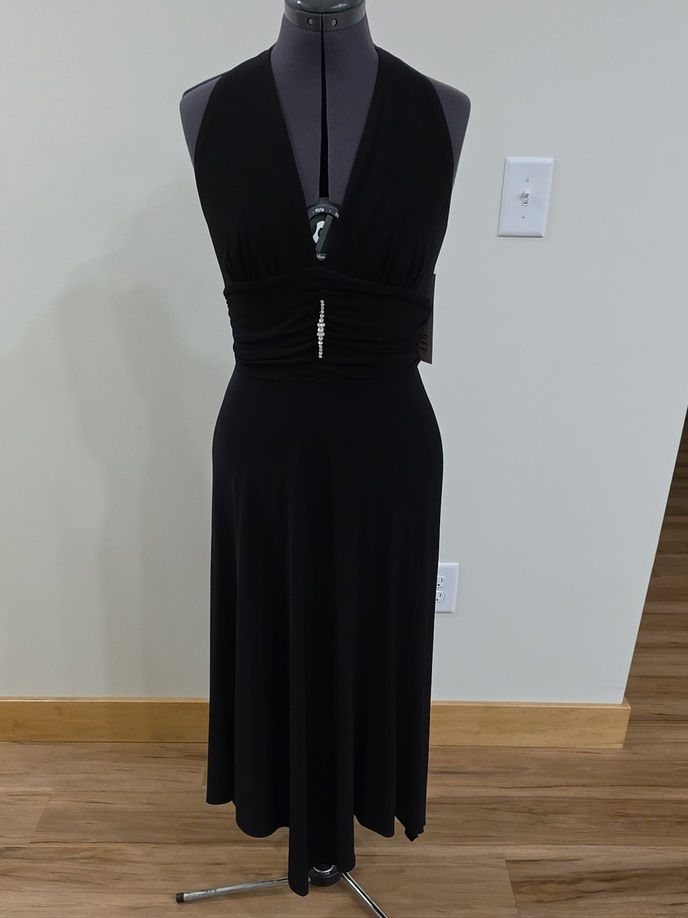 Elegant Black Halter Evening Gown with Center Crystal Detail